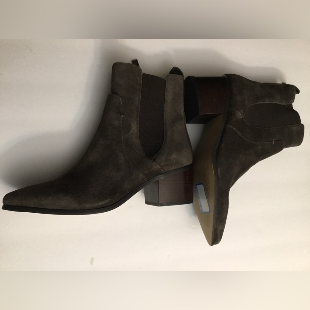 Women’s Tahari booties size 8M - Picture 7 of 10